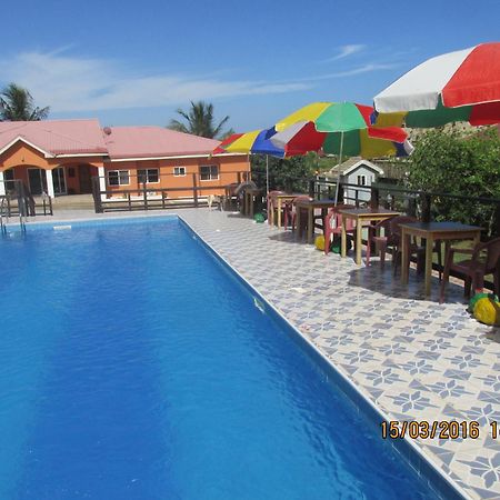 Jamaica Inn Guest House Botianaw Luaran gambar