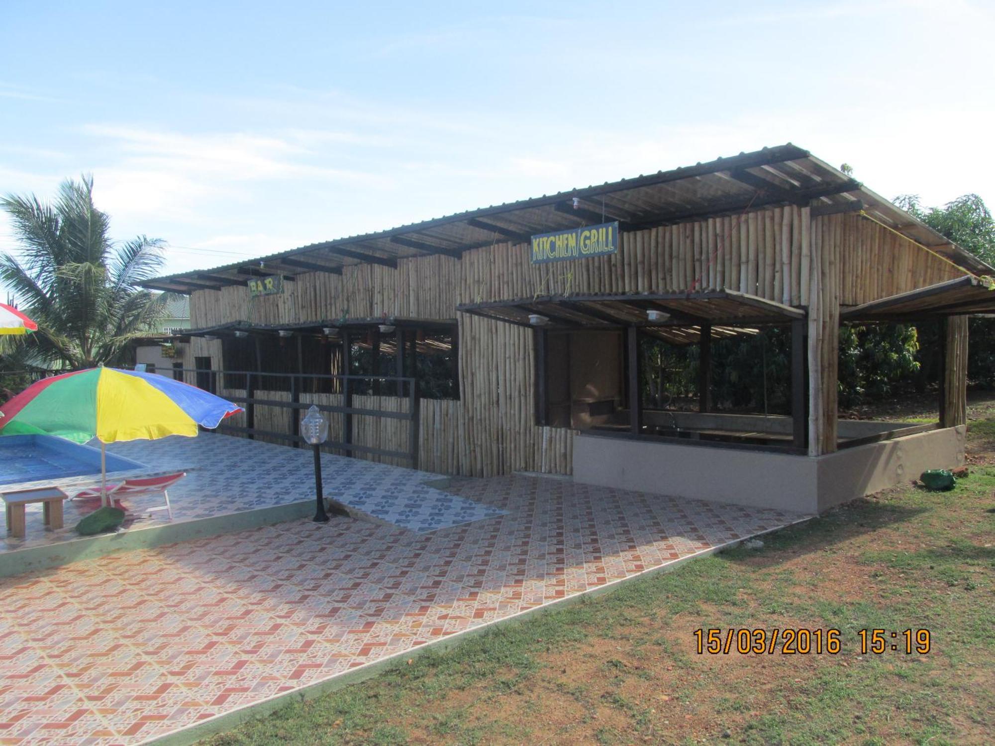 Jamaica Inn Guest House Botianaw Luaran gambar