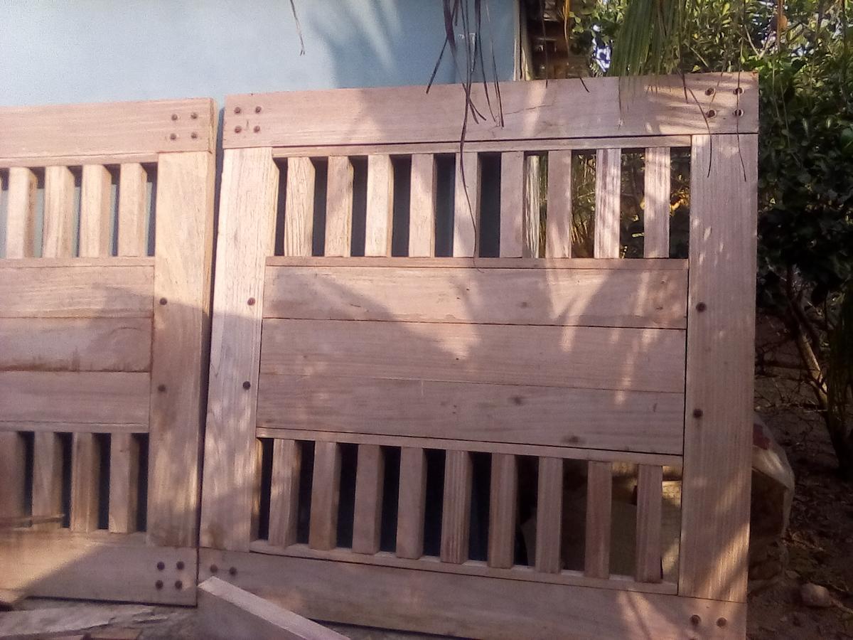 Jamaica Inn Guest House Botianaw Bilik gambar